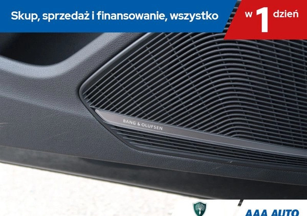 Audi A4 cena 81000 przebieg: 135106, rok produkcji 2017 z Żarki małe 407